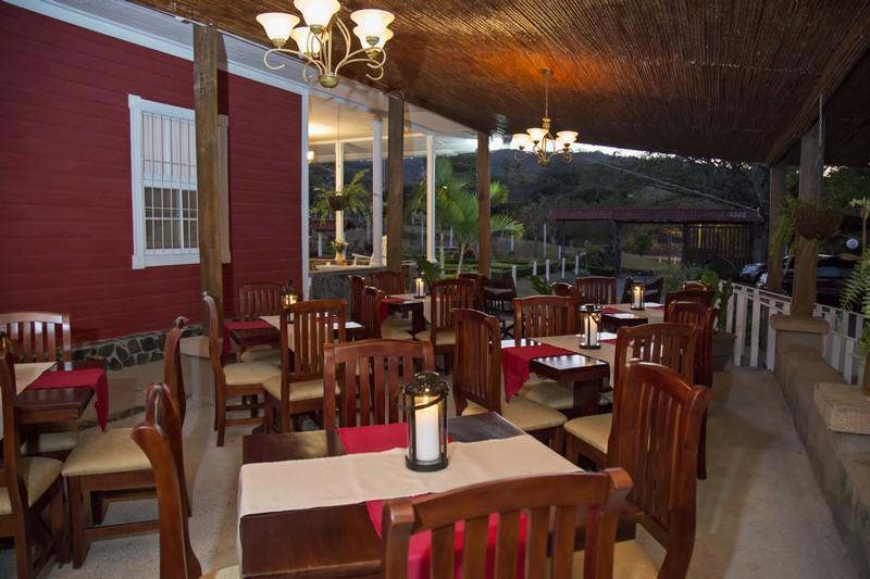 Hotel Hacienda El Rodeo Вуэльтас Экстерьер фото