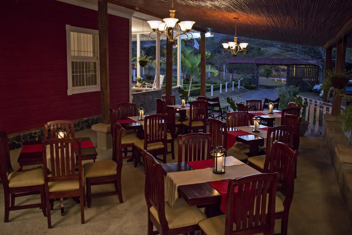 Hotel Hacienda El Rodeo Вуэльтас Экстерьер фото
