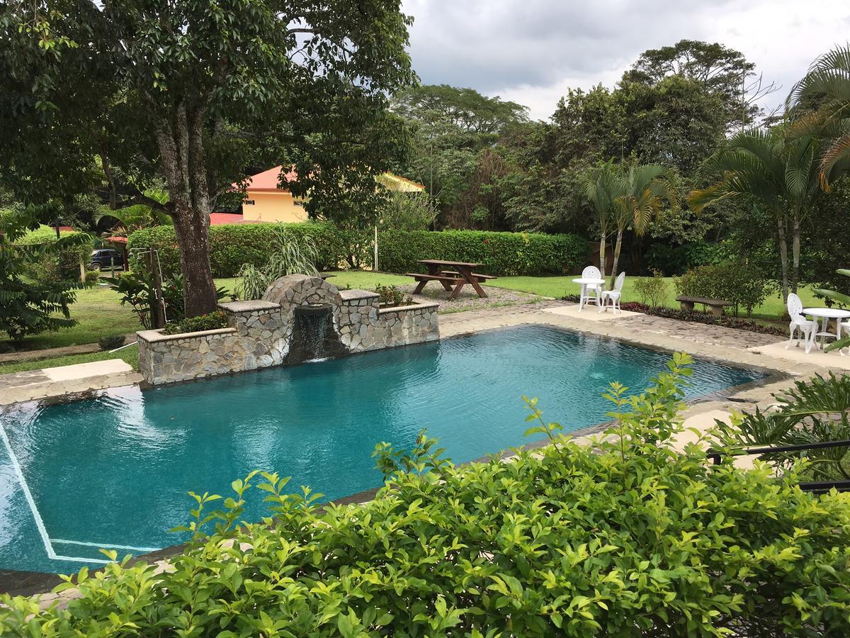 Hotel Hacienda El Rodeo Вуэльтас Экстерьер фото