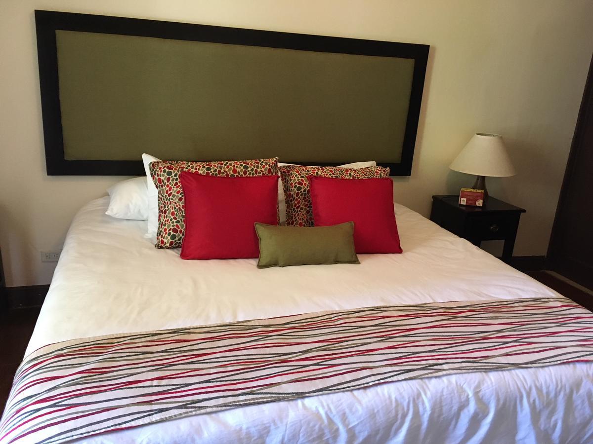 Hotel Hacienda El Rodeo Вуэльтас Экстерьер фото